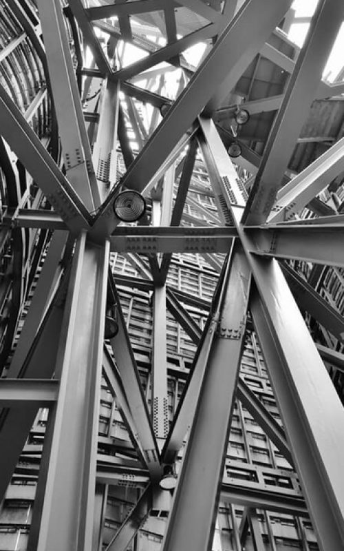 metal-pillars